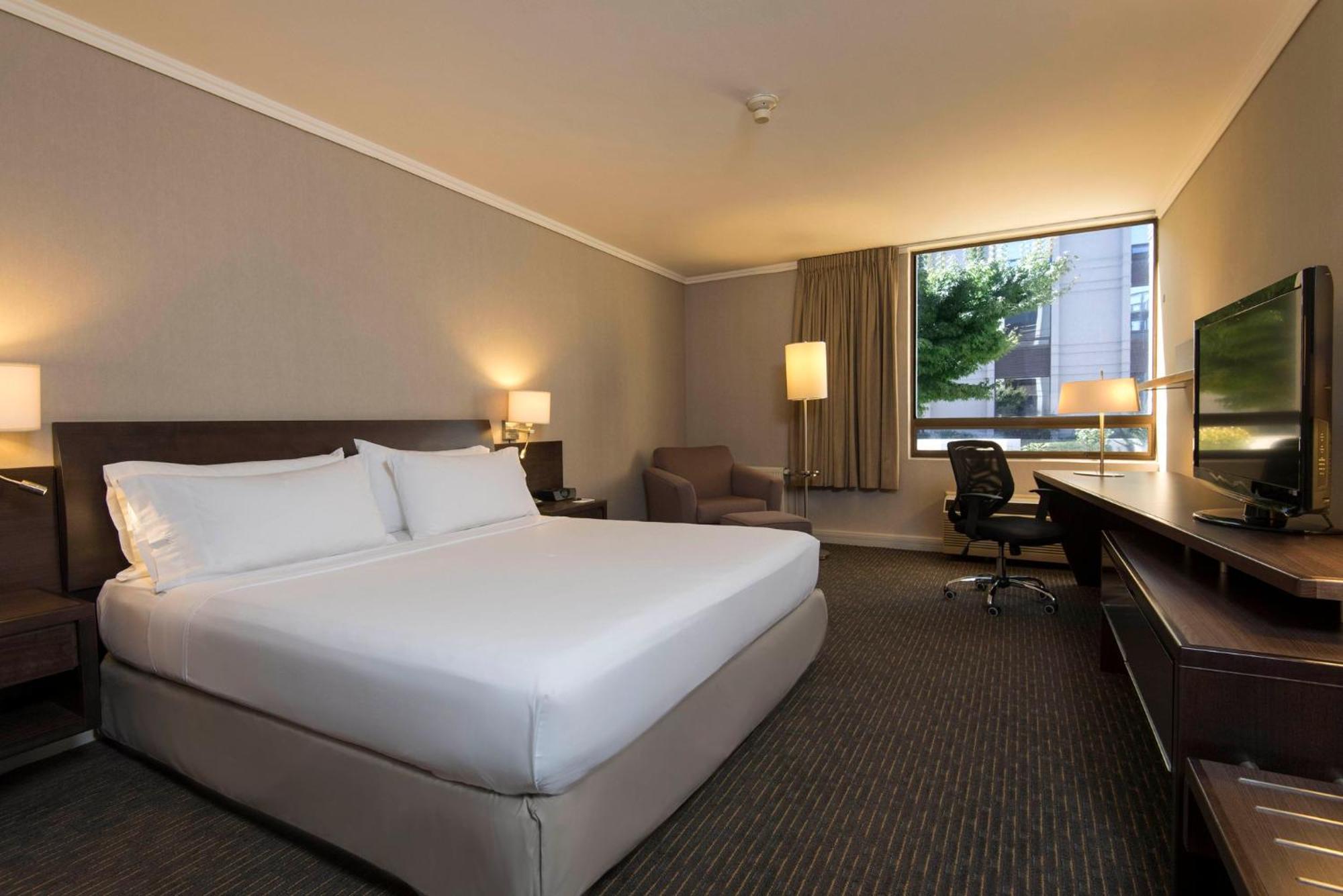 Holiday Inn Express - Concepcion By Ihg Экстерьер фото
