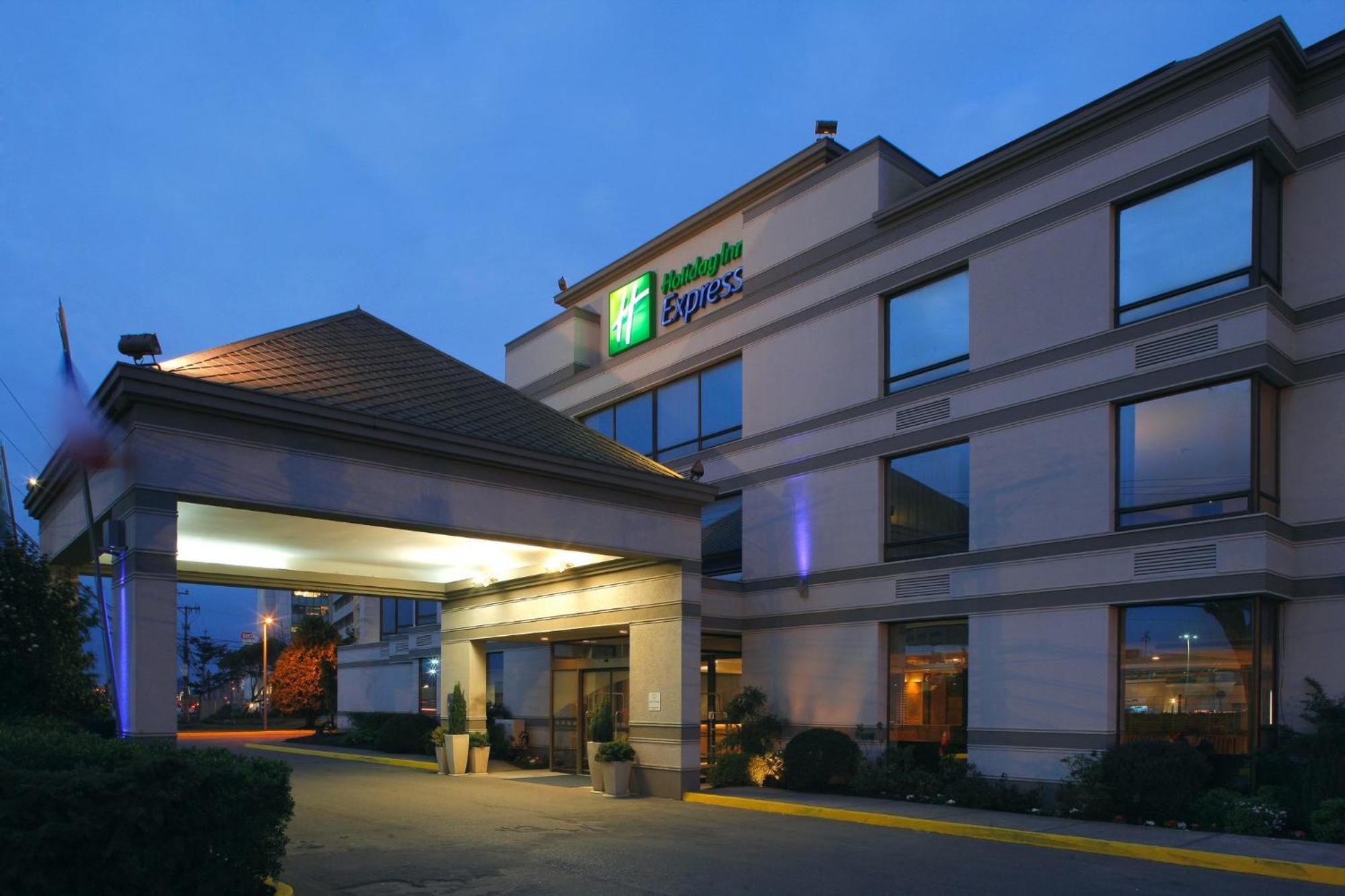 Holiday Inn Express - Concepcion By Ihg Экстерьер фото